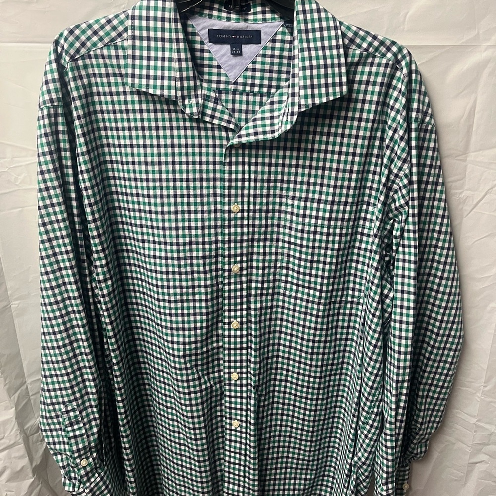 Tommy Hilfiger Men's Green Plaid Shirt